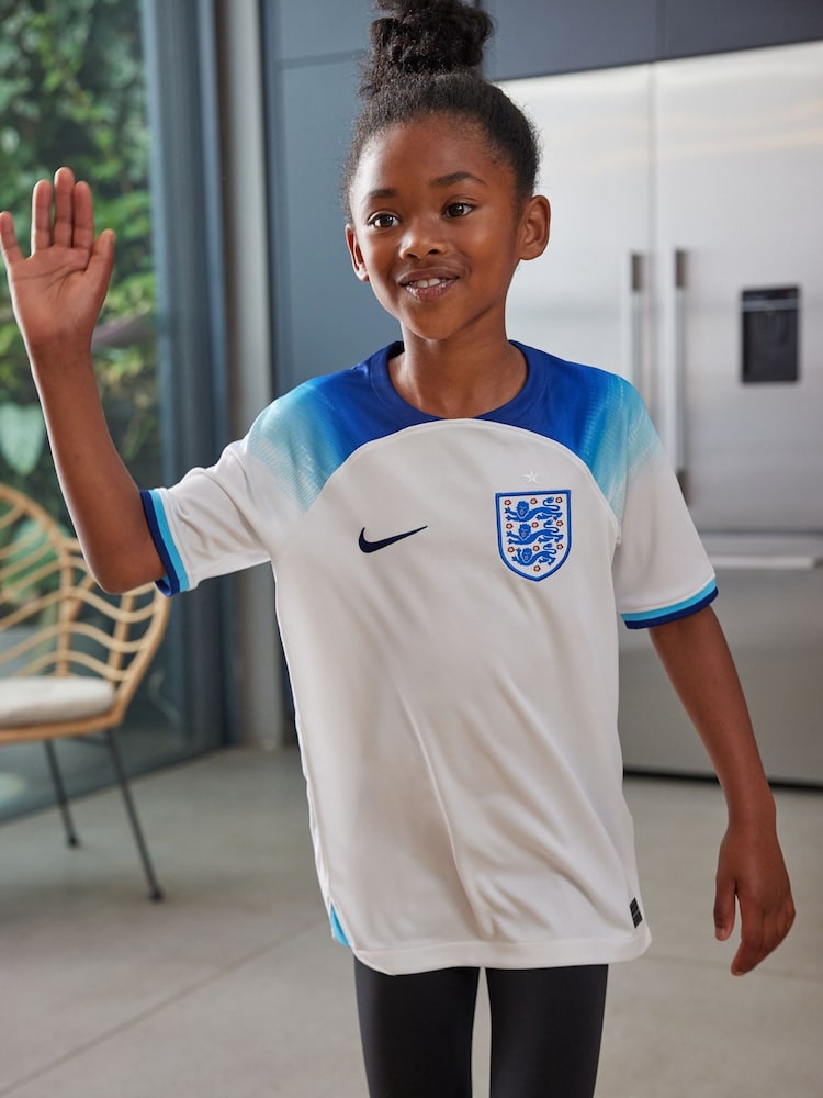 Nike White Blank England Stadium Home Junior Football Shirt - Image 1 of 6
