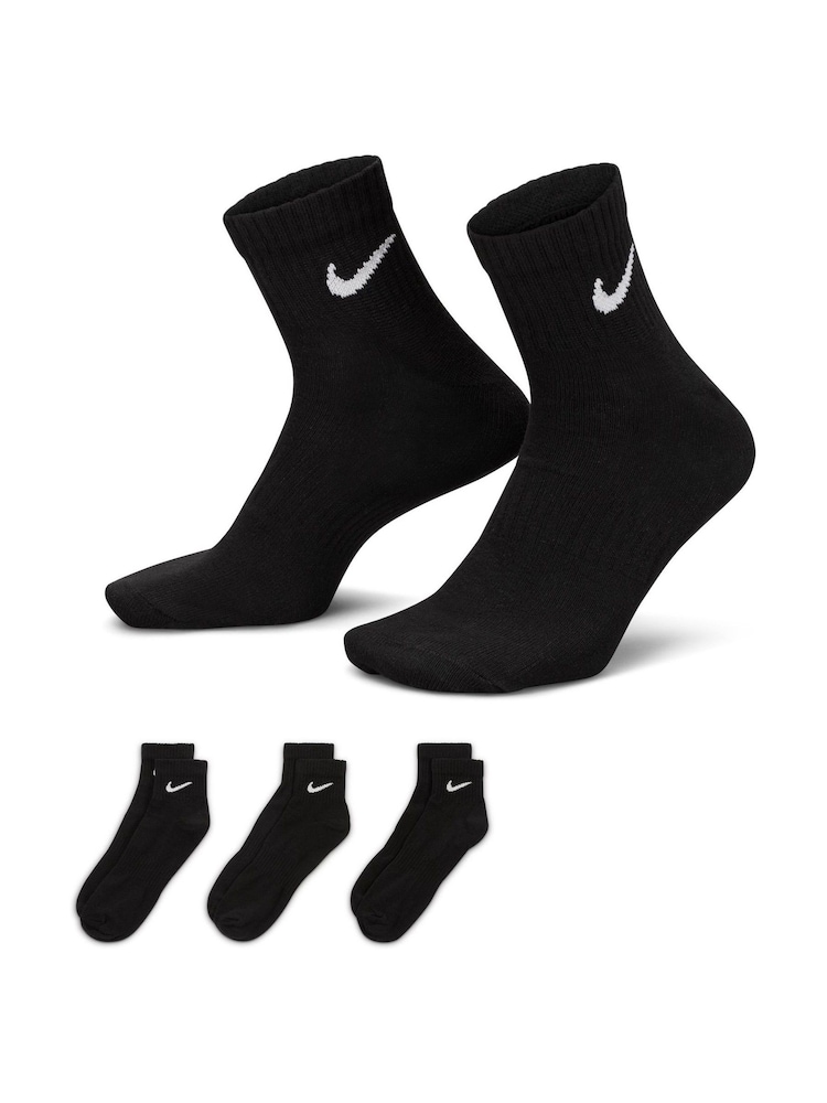 Nike Black Lightweight Everyday Ankle Socks 3 Pack - Image 1 of 4