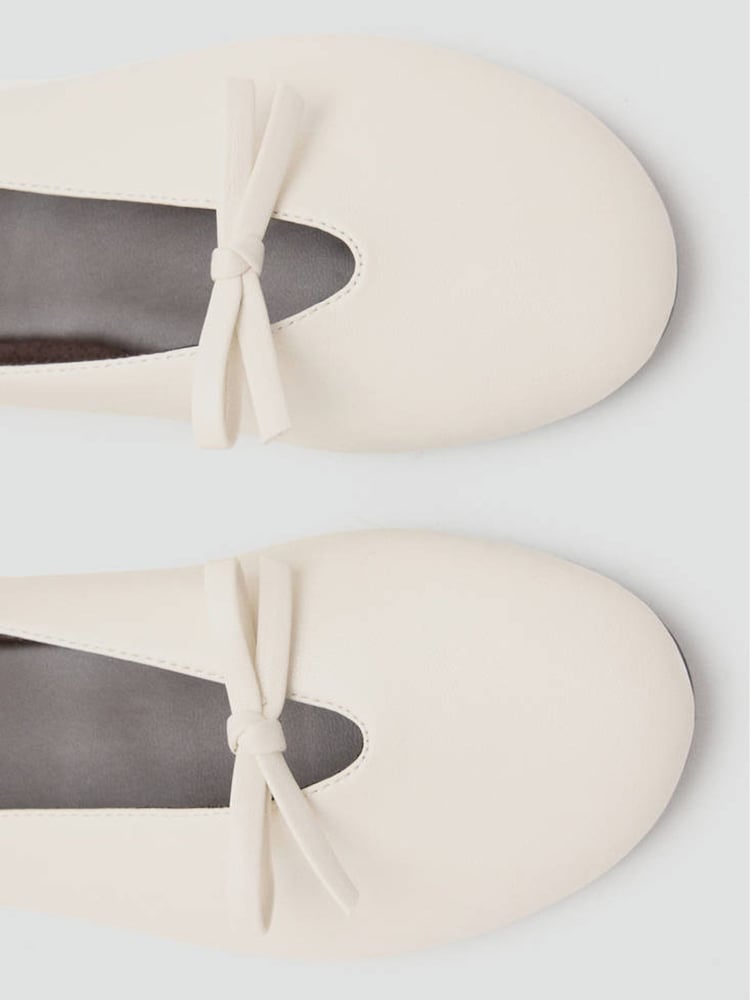 Mango Cream Bow Detail Ballets Flats - Image 4 of 4
