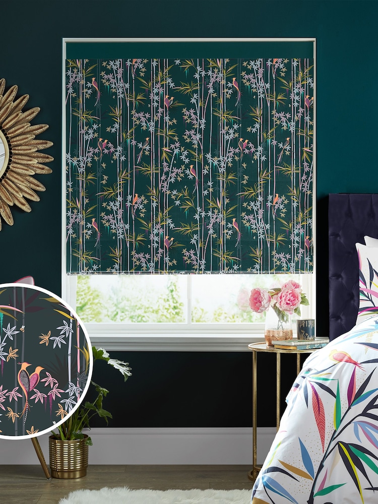 Sara Miller Dark Green 100% Cotton Linear Made to Measure Roman Blind - Image 1 of 5