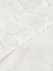 White Star Baby Teddy Borg Fleece Blanket - Image 2 of 2