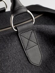 Black Herringbone Tweed Holdall - Image 7 of 10