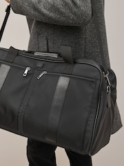 Black Nylon Holdall Luggage Bag - Image 2 of 10