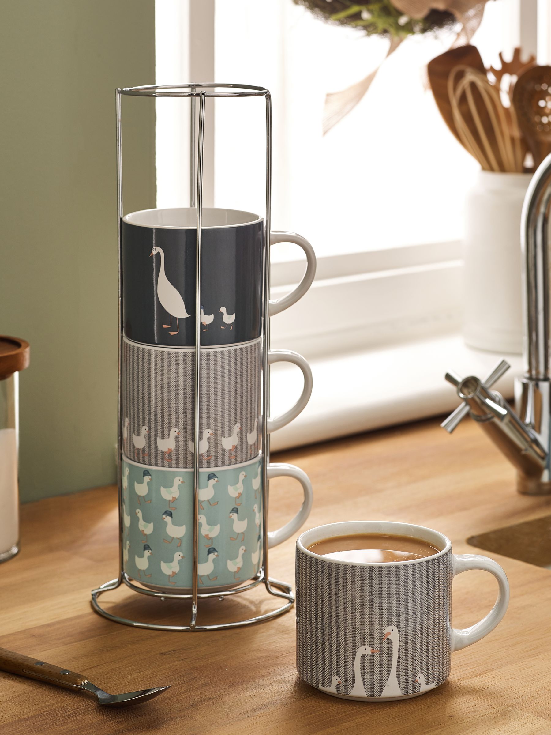 Buy Set of 4 Green Goose Family Stacking Mugs from Next Luxembourg