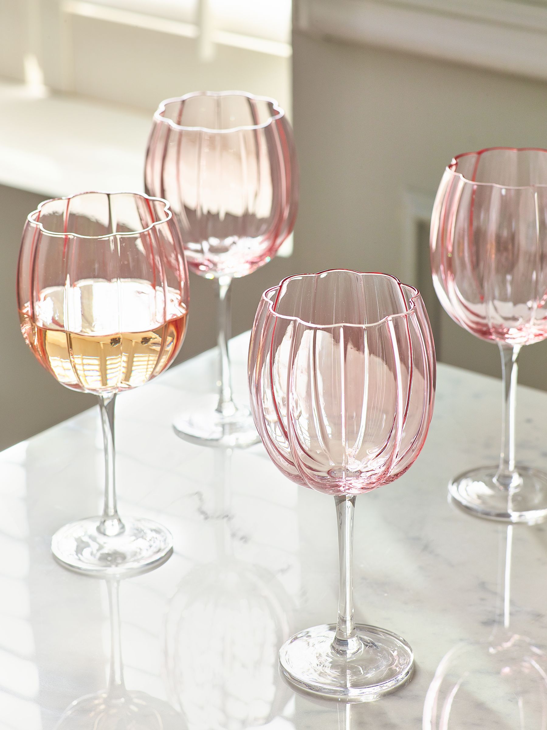 Wine glasses next day delivery 2025