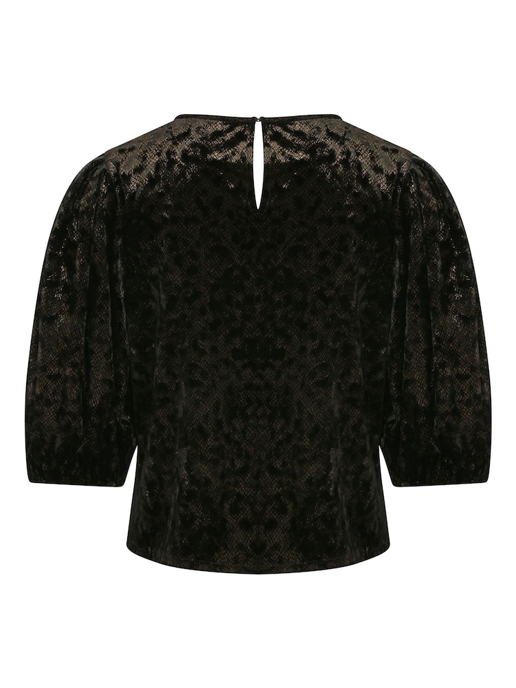 M&Co Petite Black Petite Foil Animal Shell Top - Image 5 of 5 M&Co Petite Black Petite Foil Animal Shell Top - Image 5 of 5