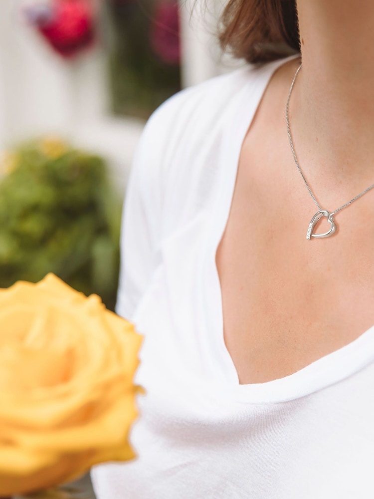 Hot Diamonds Silver Tone Romantic Pendant Necklace - Image 3 of 3