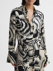 Reiss Black/White Tilly Printed Long Sleeve Midi Dress - Image 3 of 5