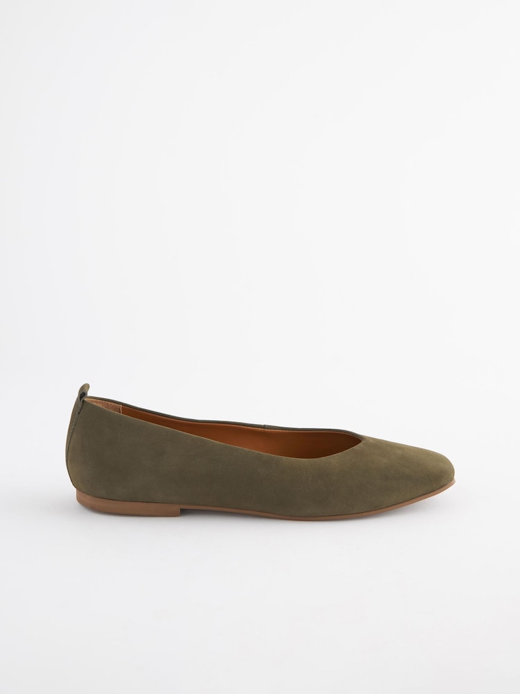 Khaki Green Signature Leather Hi Cut Ballerina Shoes - Image 4 of 5