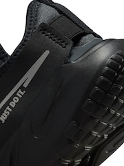 Nike Black/Silver Flex Runner Youth Trainers - Image 10 of 10