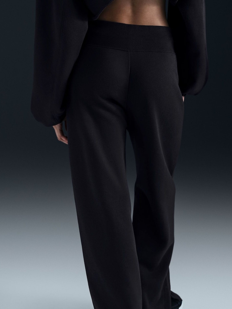 Nike Black Phoenix Fleece High Waisted Wide Leg Joggers - Image 4 of 7