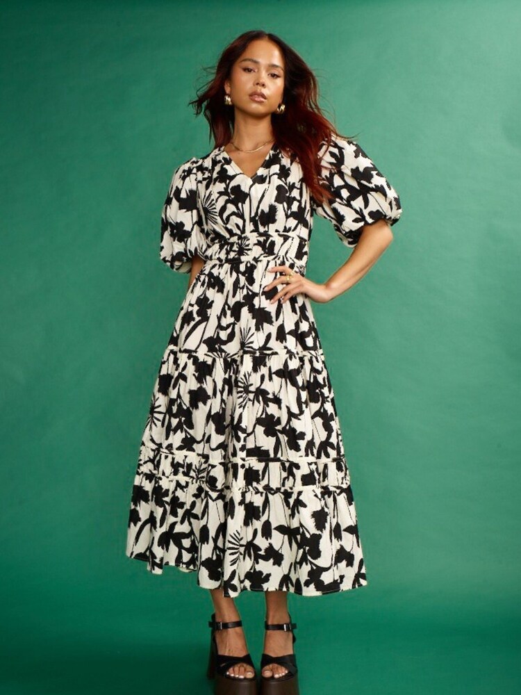 Another Sunday Tiered Midi Dress With Puff Sleeves in Orange - Image 2 of 5