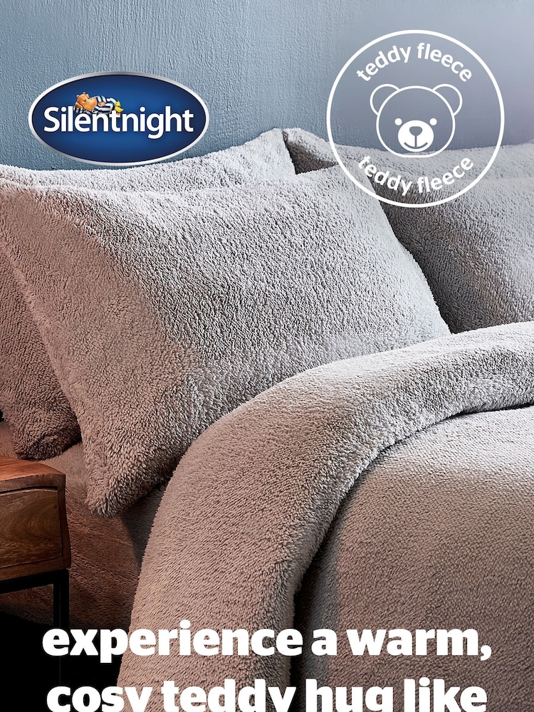 Silentnight Silver Borg Fleece Cosy Teddy Duvet Cover and Pillowcase Set - Image 2 of 6