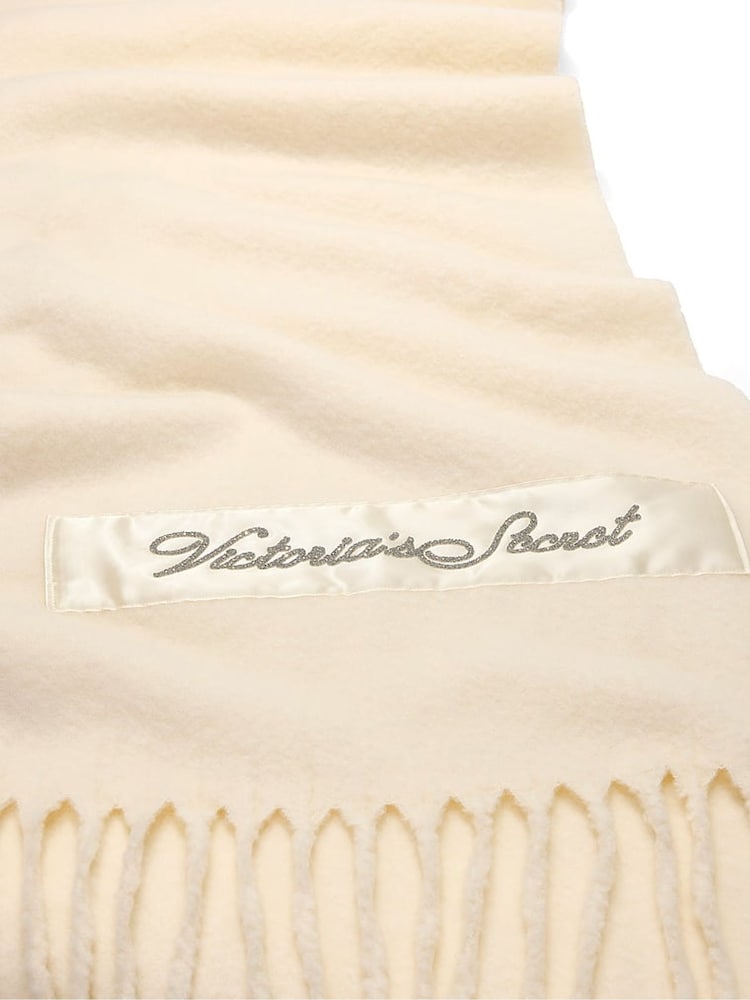 Victoria's Secret Swan Ivory White Cosy Blanket Scarf - Image 2 of 2 Victoria's Secret Swan Ivory White Cosy Blanket Scarf - Image 2 of 2