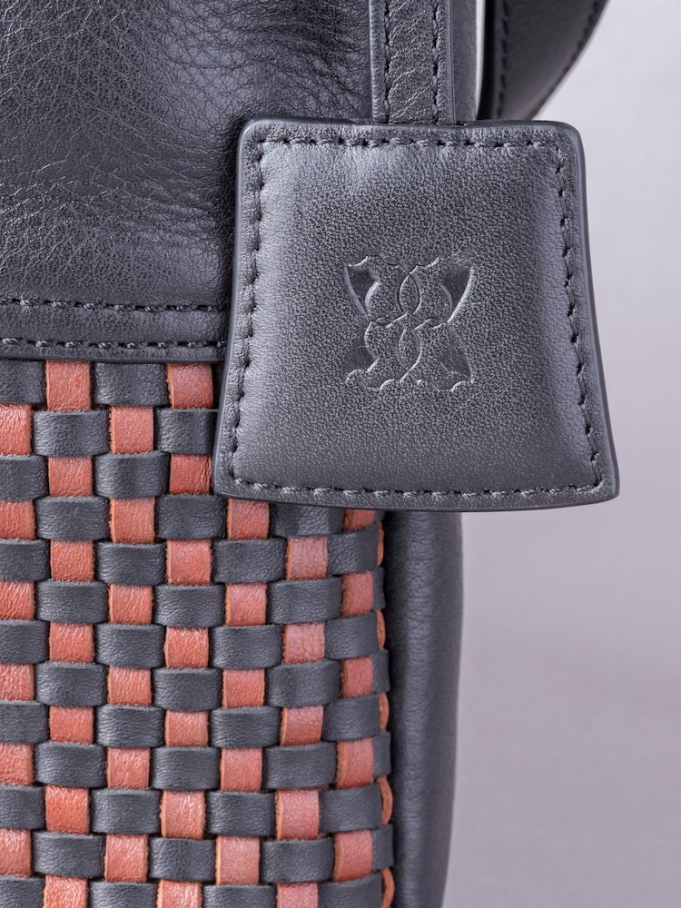 Lakeland Leather Black Waverton Leather Cross-Body Bag - Image 5 of 5