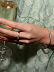 Hot Diamonds Silver Tone Quest Twist Bangle - Image 3 of 3