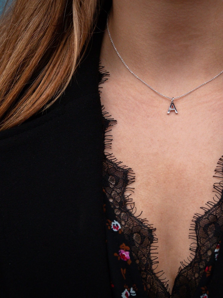 Hot Diamonds Silver Micro Initial Pendant Necklace - Image 2 of 2