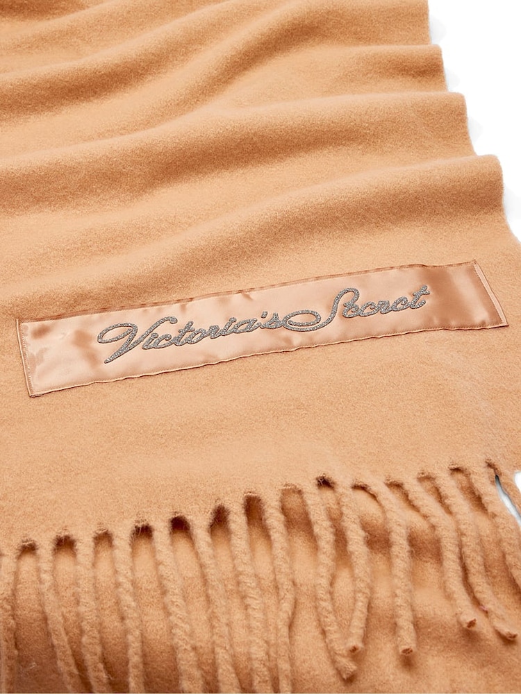 Victoria's Secret Toasted Sugar Nude Cosy Blanket Scarf - Image 2 of 2 Victoria's Secret Toasted Sugar Nude Cosy Blanket Scarf - Image 2 of 2