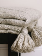 Light Grey Cosy Cable Knit Throw - Image 2 of 5