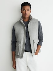 Reiss Grey Alps Wool-Blend Faux Fur-Collar Quilted Gilet - Image 3 of 7