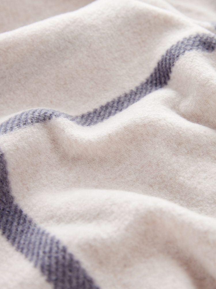 Kariert, Neutral - Fleece-Hemdjacke - Bild 8 von 8 Kariert, Neutral - Fleece-Hemdjacke - Bild 8 von 8