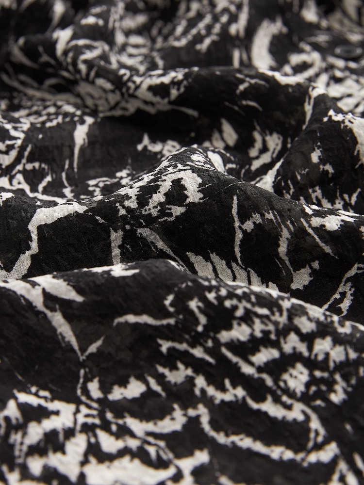Black and White Feather Print Ruffle Shirred Long Sleeve Blouse - Image 5 of 5