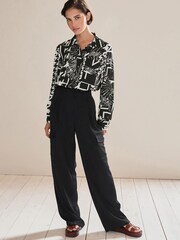 Black/White Geo Textured Long Sleeve Shirt with Pocket - Image 2 of 6