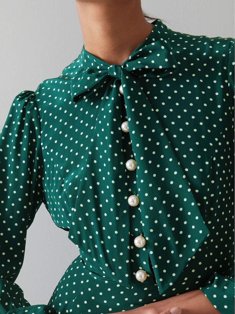 Buy LK Bennett Green/Cream Mortimer Polka Dot Silk Dress from Next Norway Buy LK Bennett Green/Cream Mortimer Polka Dot Silk Dress from Next Norway