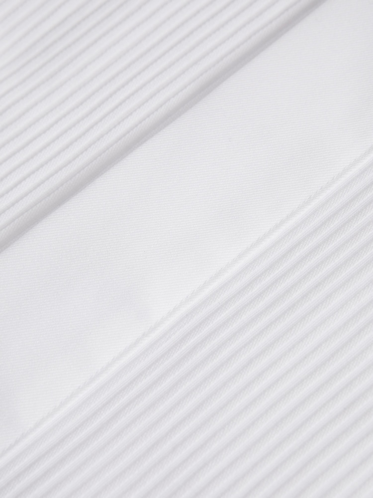 Reiss White Fitzrovia Pleat Front Winged Collar Shirt - Image 7 of 7