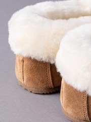 Lakeland Leather Tan Brown Ladies Sheepskin Moccasin Slippers - Image 3 of 3