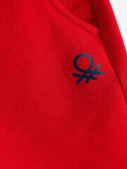 أحمر - شورت برمودا للأولاد مصنوع من قطن 100% بلون أحمر من Benetton - صورة 3 من 3