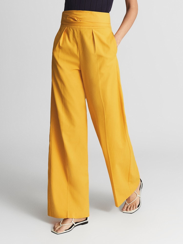 Reiss Yellow Malin Wide Leg Tie Detail Trousers - Image 7 of 7