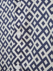 Reiss Navy Valencia Cuban Collar Geo Print Shirt - Image 6 of 6