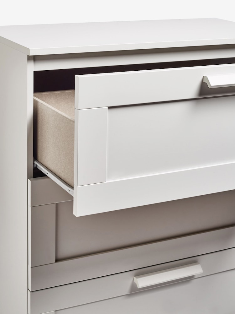 Grey Flynn 4 Drawer Chest of Drawers - Image 2 of 10