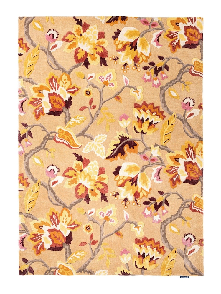 Sanderson Red Amanpuri Rug - Image 1 of 4