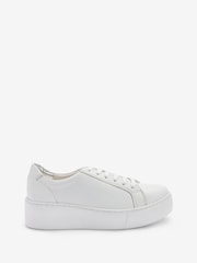 Blanco - Zapatillas de deporte con plataforma y cuña gruesa de cuero insignia de Forever Comfort® - Imagen 1 de 5