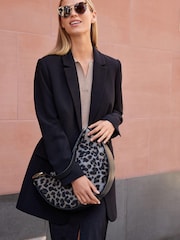 Black Single Breasted Longline Tailored Jacket - Image 2 of 4
