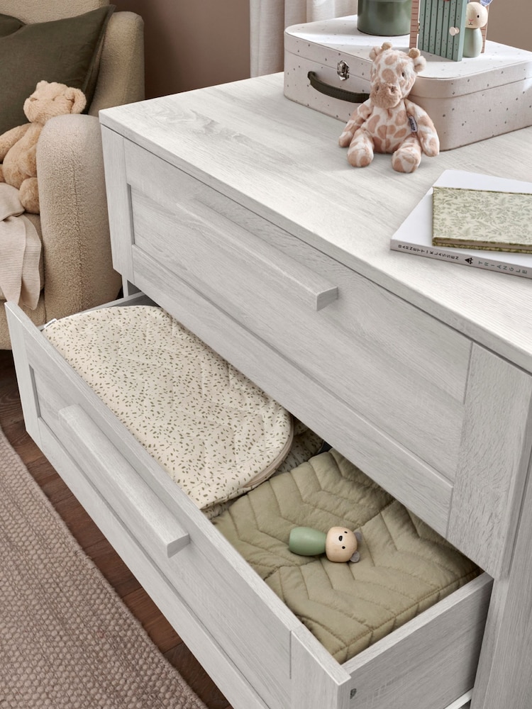 Mamas & Papas Nimbus White Atlas 2 Piece Nursery Furniture Set - Image 6 of 6