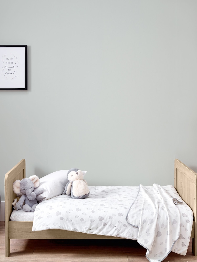 Mamas & Papas Light Oak Atlas Cot Bed - Image 1 of 8