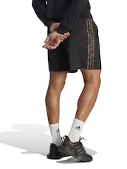Chelsea шорты с 3 полосками adidas Sportswear AEROREADY Essentials - Image 2 of 5