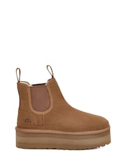 UGG Brown Neumel Platform Chelsea Boots - Image 4 of 10