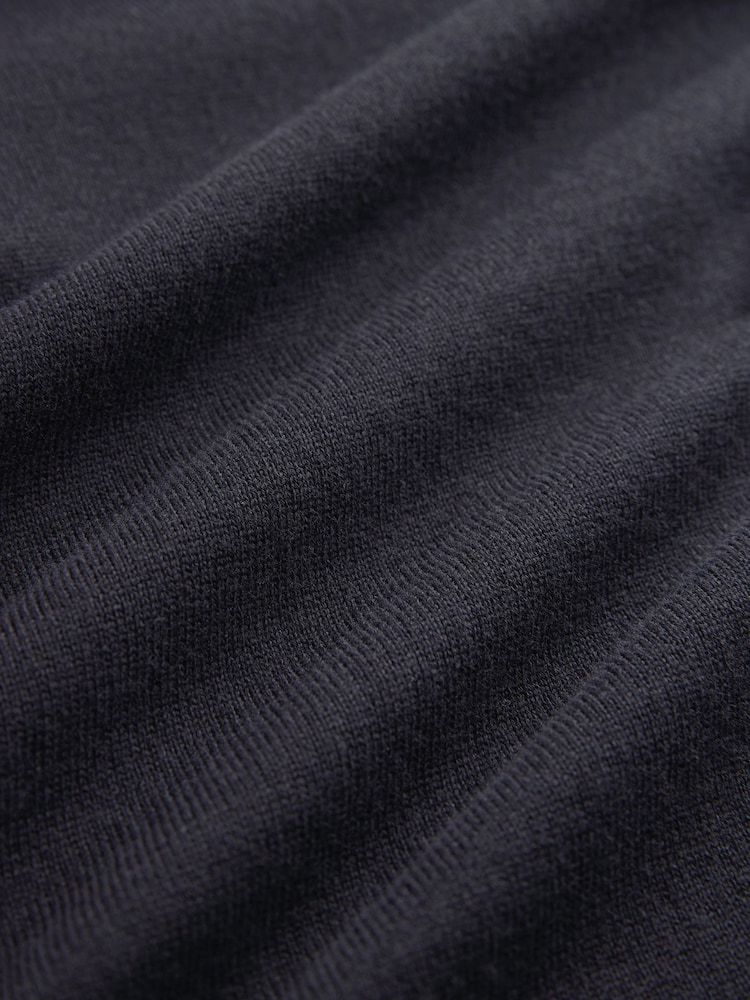 Fred Perry Classic Crew-Neck Jumper - Image 9 of 9