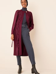 Berry Red Satin Plissé Abaya Jacket With Detachable Belt - Image 3 of 5