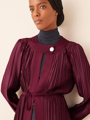 Berry Red Satin Plissé Abaya Jacket With Detachable Belt - Image 4 of 5