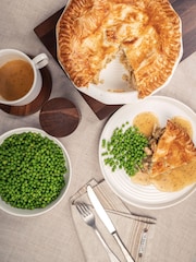Artisan Street White 24cm Round Pie Dish - Image 1 of 4