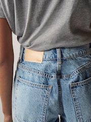 Mittelblau - Own Baggy Jeansshorts im Boyfriend Fit mit niedrigem Bund - Bild 7 von 8