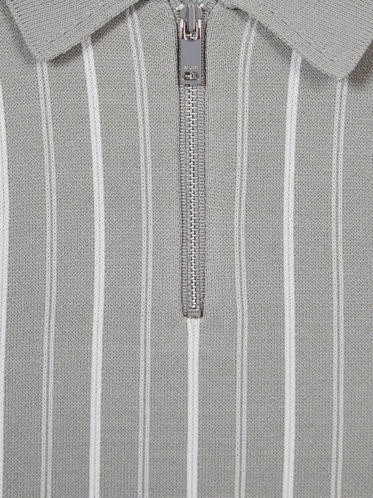 Reiss Sage Green Code Junior Short Sleeve Half Zip Jumper - Image 5 of 5