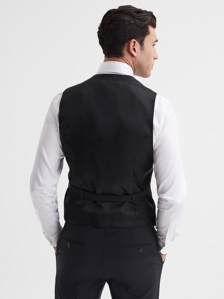 Reiss Black Hope Modern Fit Travel Waistcoat - Image 5 of 5