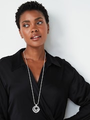 Tono plateado - Collar largo brillante - Imagen 1 de 4