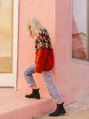 TOMS Charlie Black Leather Chelsea Boots - Image 10 of 11